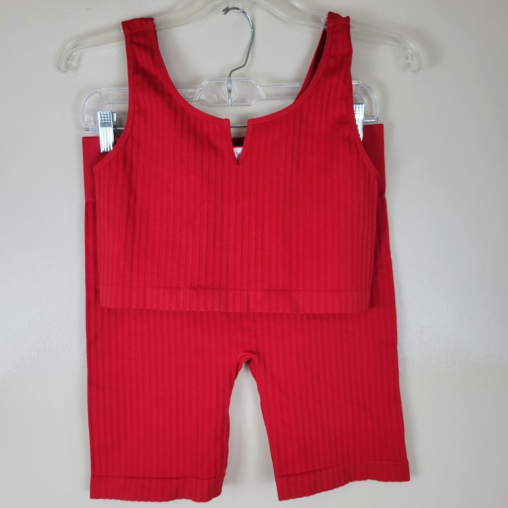 No‎ Boundaries Womens Red Ribbed 2 Piece Set Crop Top Biker Shorts Size M 7-9